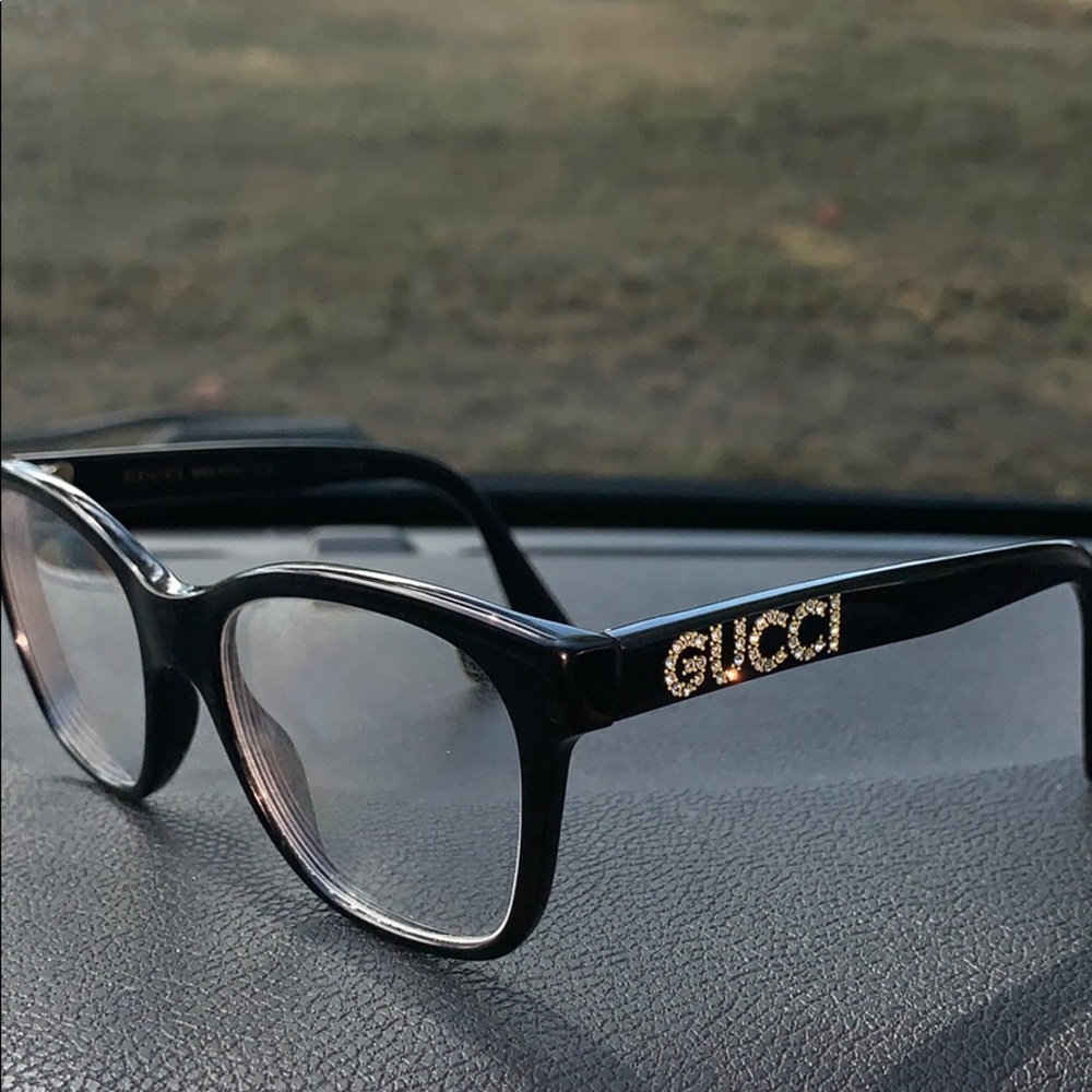 Gucci reading glasses